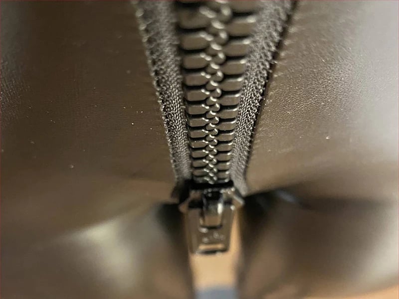 Eaksone - Matte Leather Trousers