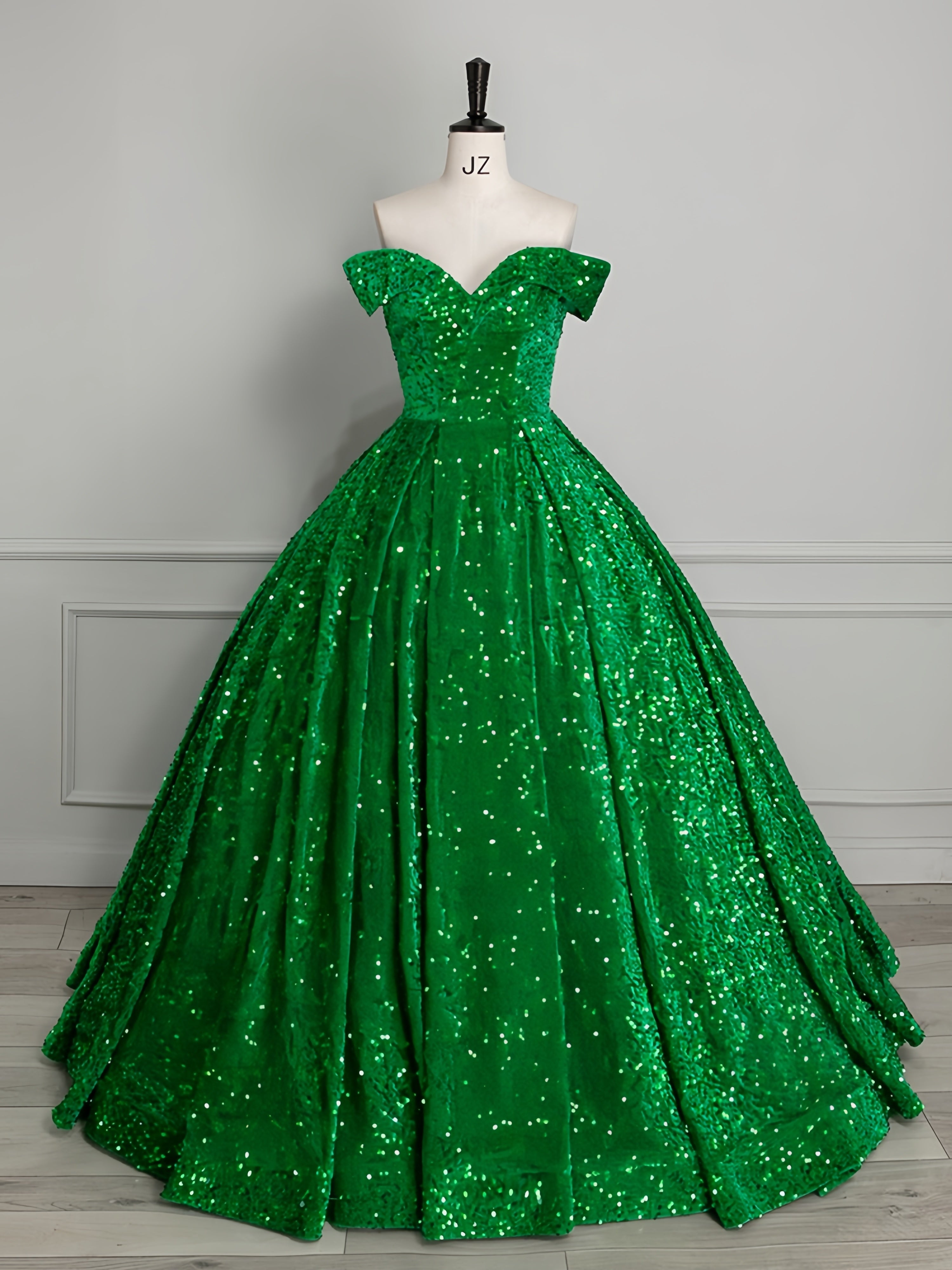 Adult wedding dress grass green crystal decoration annual meeting stage performance art