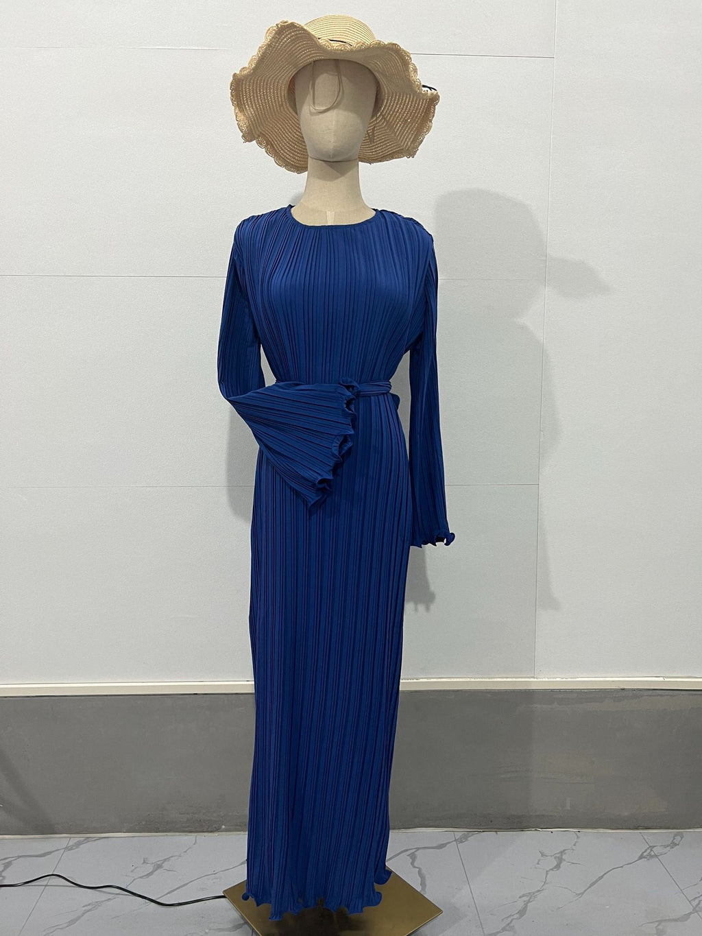 Eaksone - Pleated Bell Sleeve Maxi Dress