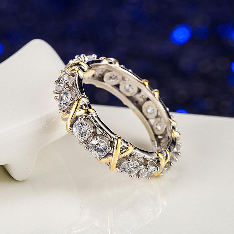 Eaksone - Gold-Plated Dichroic Inlaid Zircon Ring