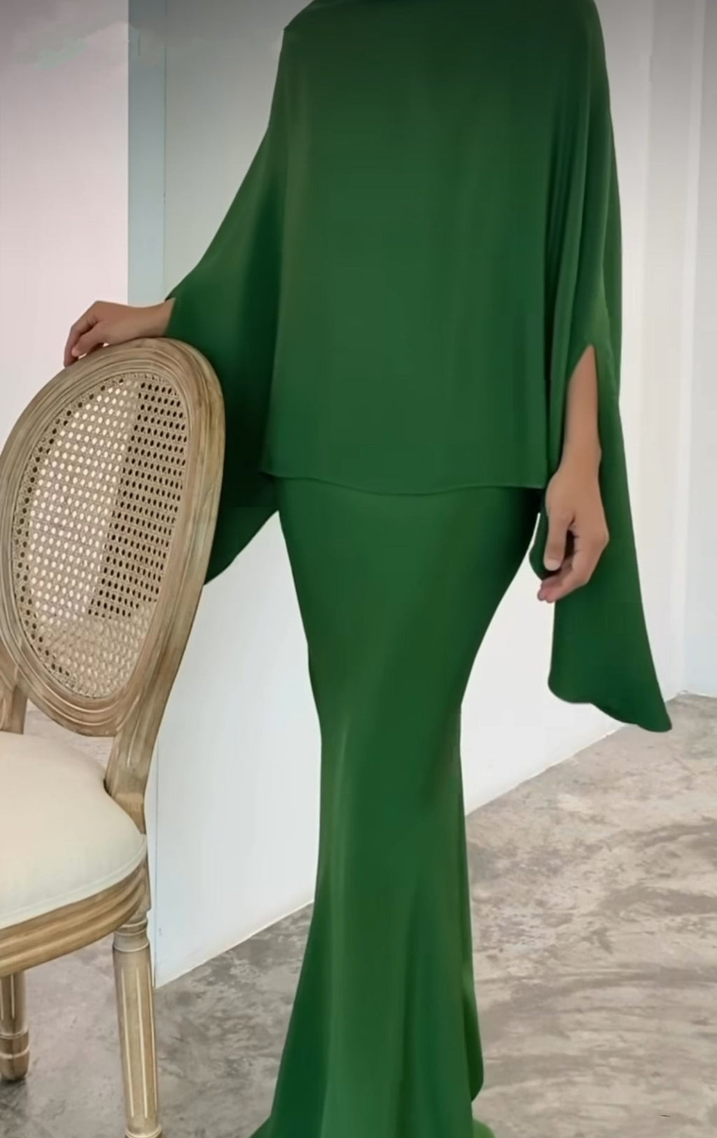Eaksone - Fashion Solid Color Irregular Top Skirt Two-Piece Set
