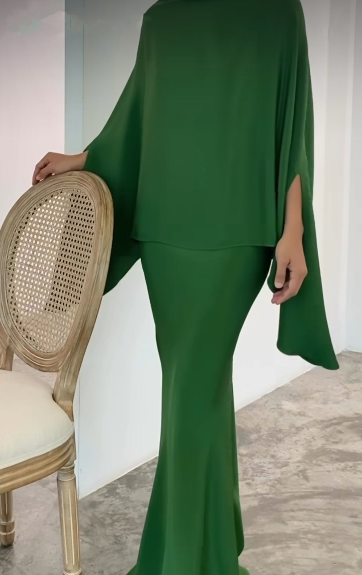 Eaksone - Fashion Solid Color Irregular Top Skirt Two-Piece Set