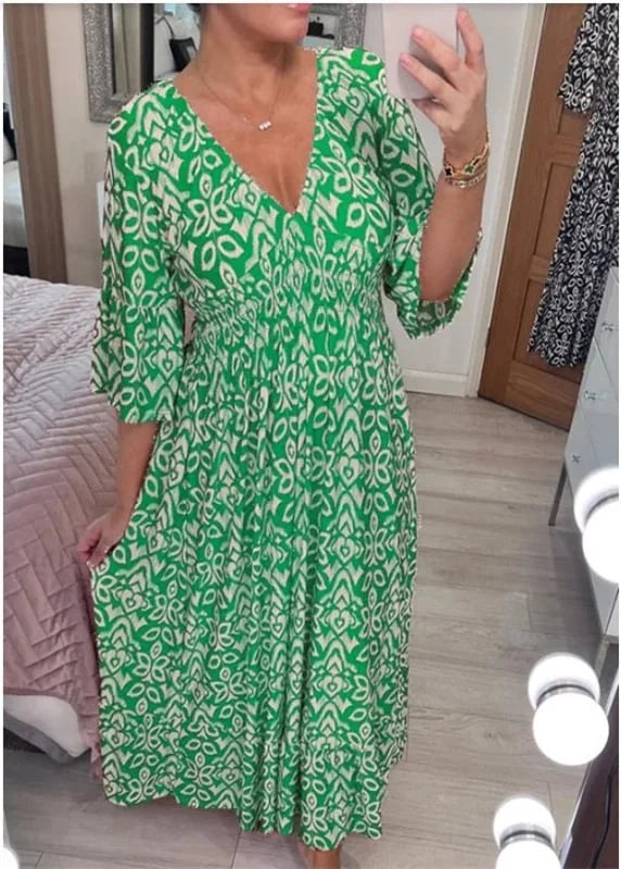 Eaksone - V-neck floral dress