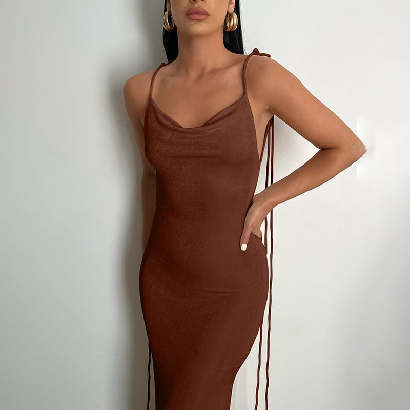 Eaksone - Serenity Backless Maxi Dress