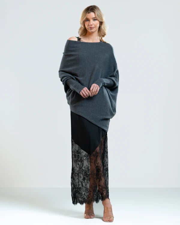 Eaksone - knitted pullover for women