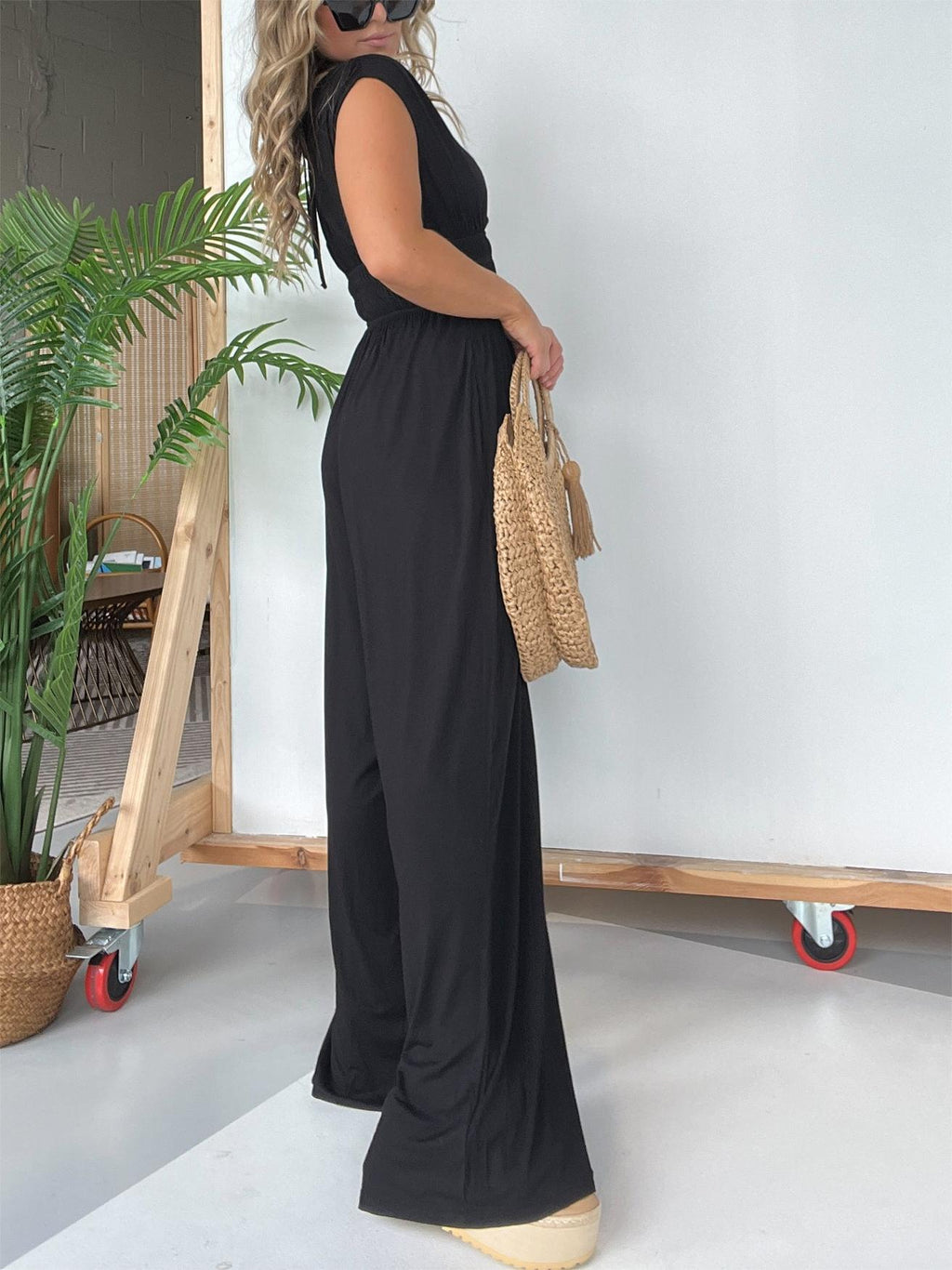 Eaksone - V-Neckline Wide Leg Jumpsuit with Adjustable Back Tie