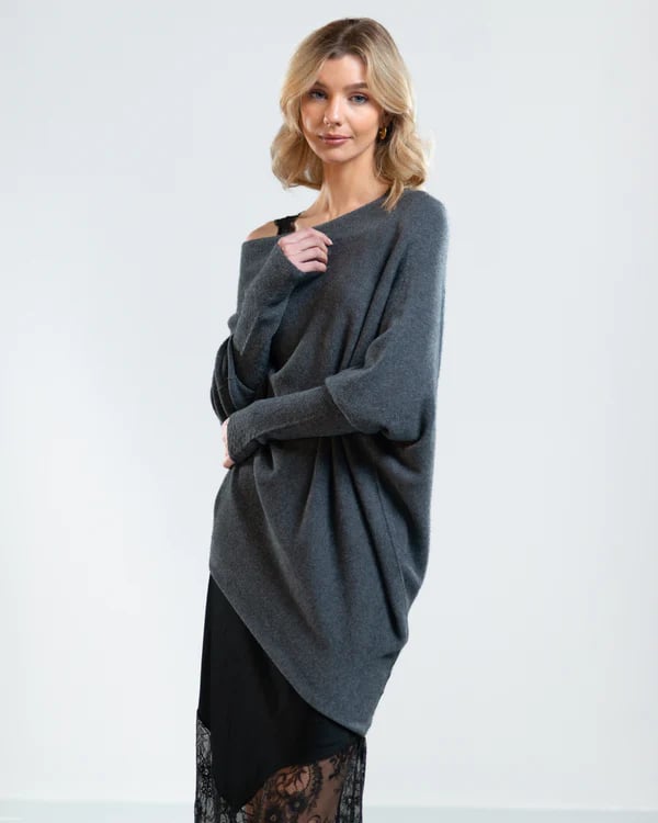 Eaksone - knitted pullover for women
