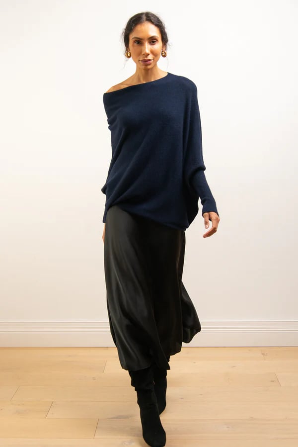 Eaksone - knitted pullover for women