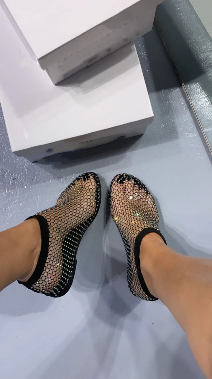 Eaksone - Shiny Stylish Flats