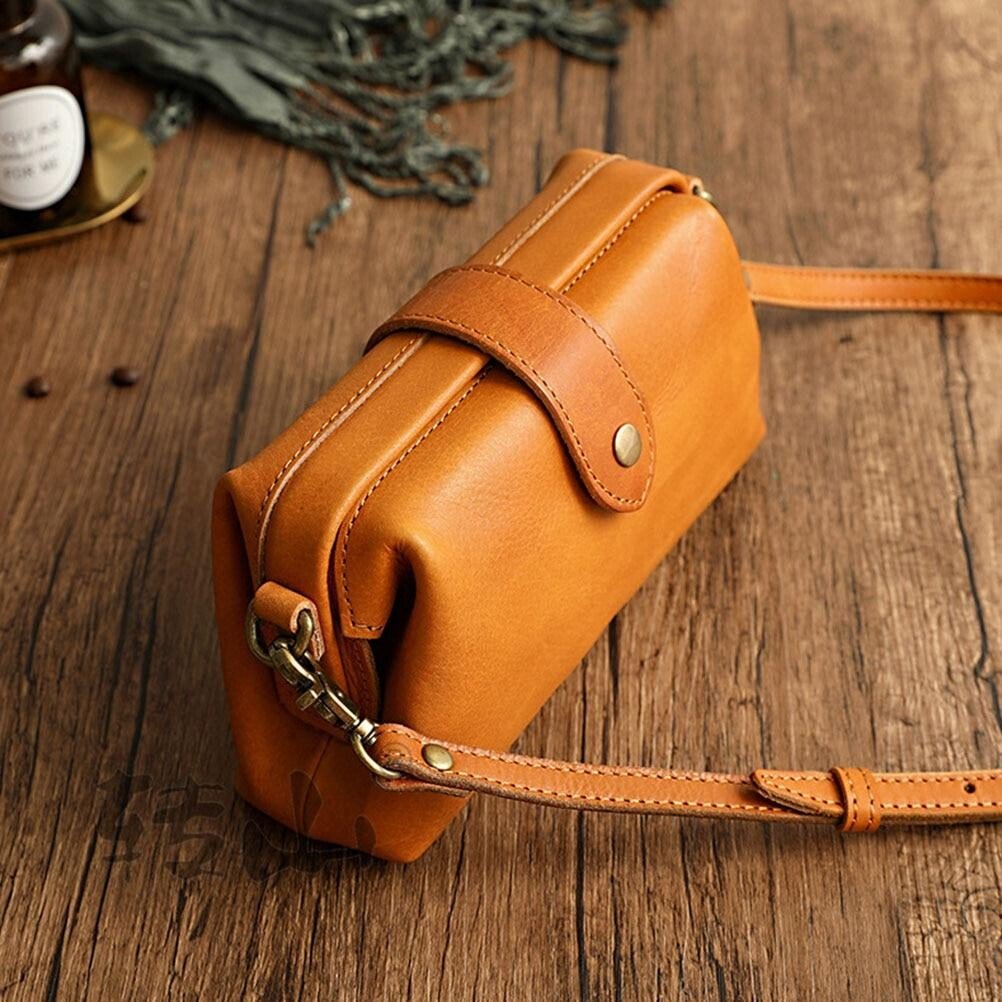 Eaksone - Premium Leather Retro Handmade Bag