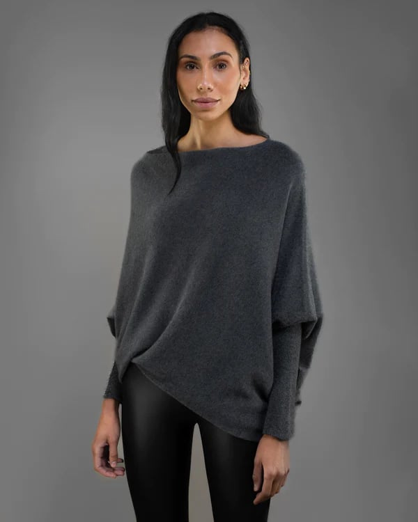 Eaksone - knitted pullover for women