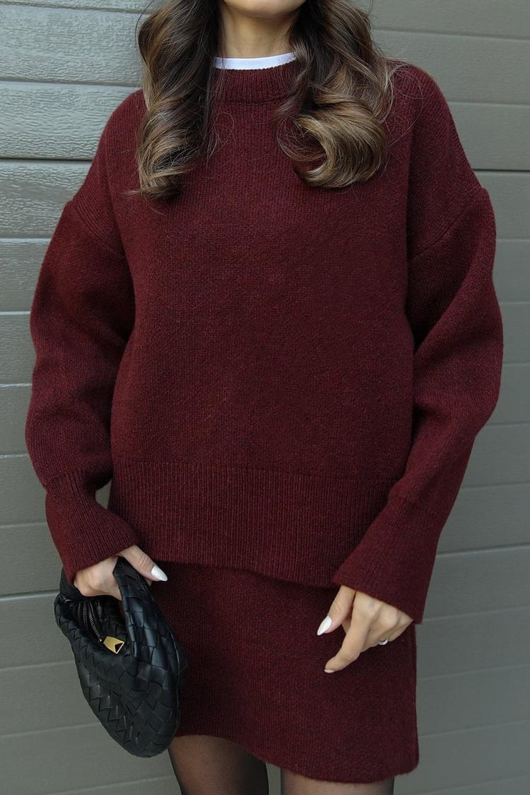 Eaksone - Knitted skirt suit
